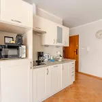 Laba Kolobrzeg Apartamenty Bursztynowe Z Miejscami Postojowymi